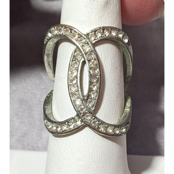 Elegant Glam Silver Tone Rhinestone Crossover Ring Size 6 1/2 - Picture 9 of 12